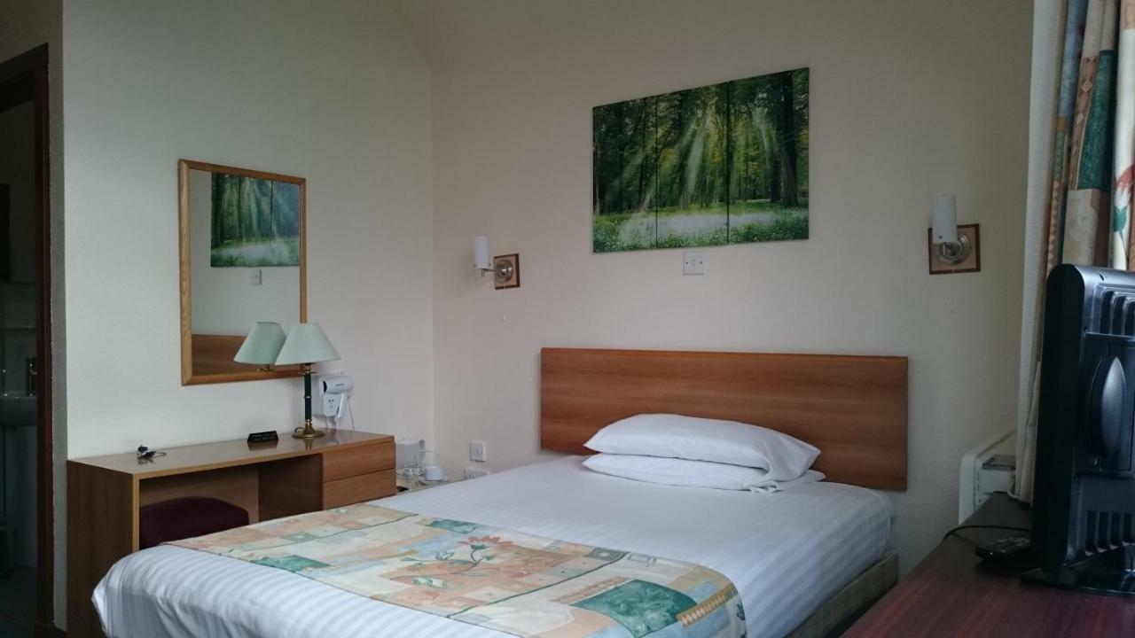 Leuchars St Michaels Inn מראה חיצוני תמונה